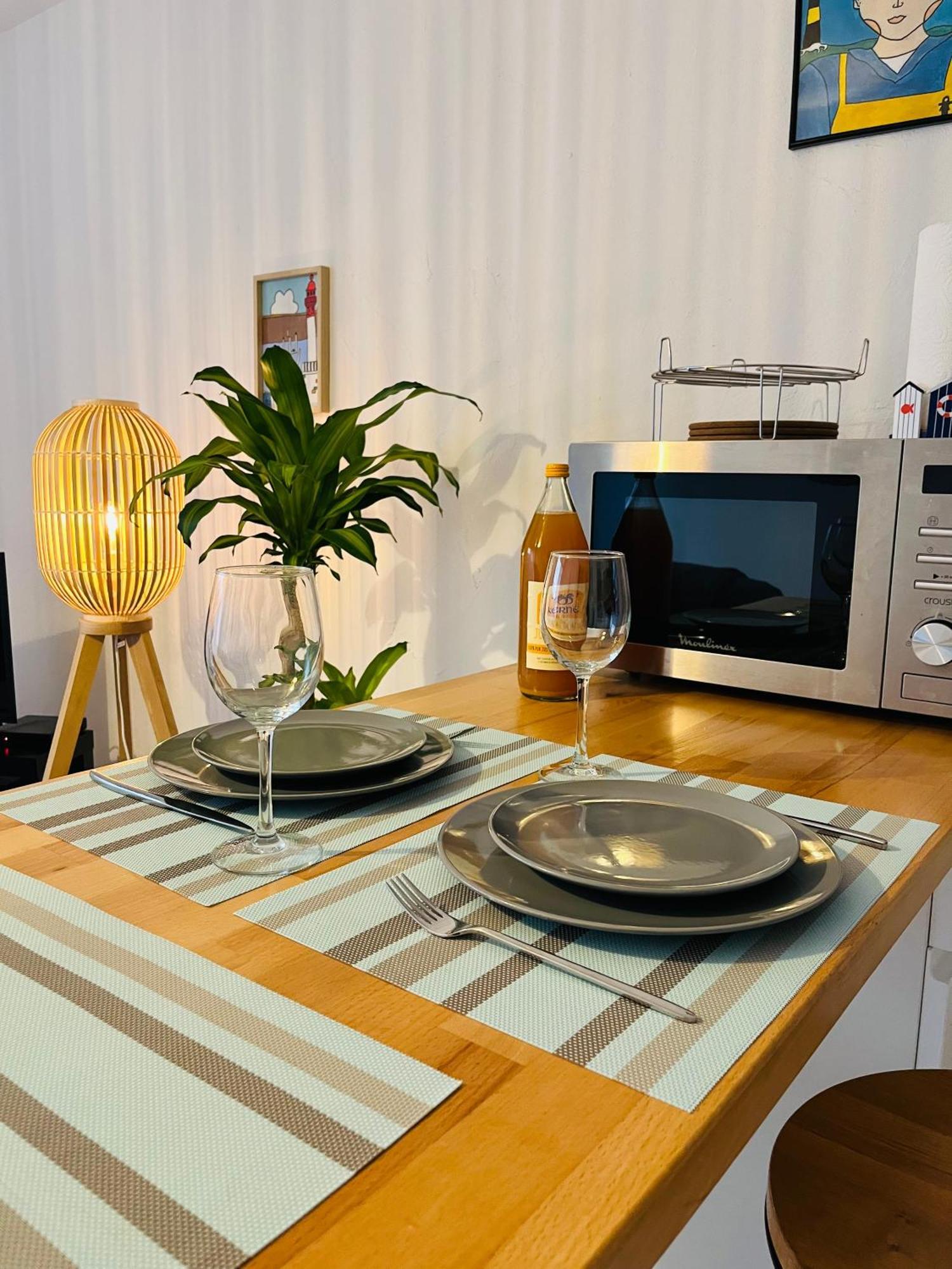 Au Bord De L'Eau Apartamento Concarneau Exterior foto